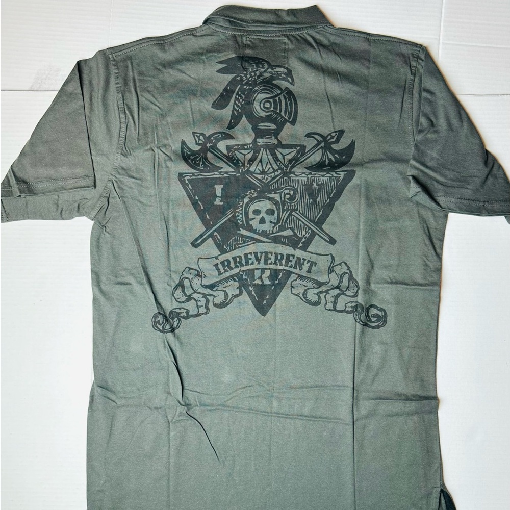 Irreverent Shirt‎ Men L Skull Cross Gryffin Embroidery Patch Collared Polo Gray